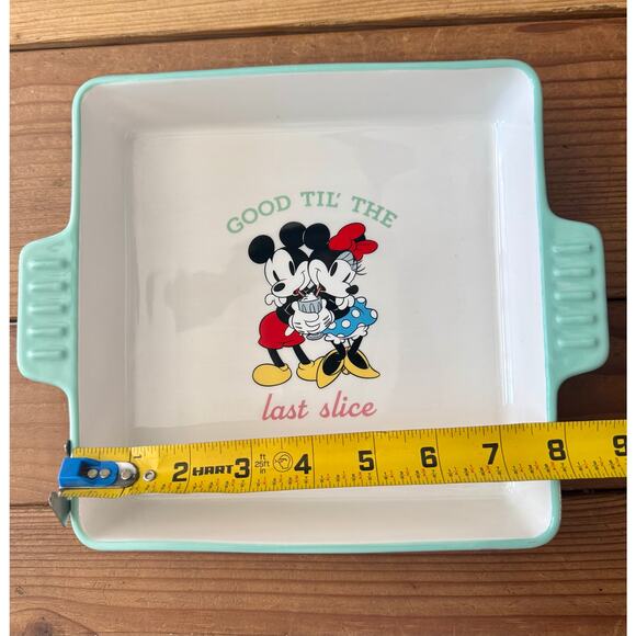DISNEY EATS Mickey & Minnie Mouse Ceramic Baking Dish "Good Till the Last Slice" - Picture 7 of 9